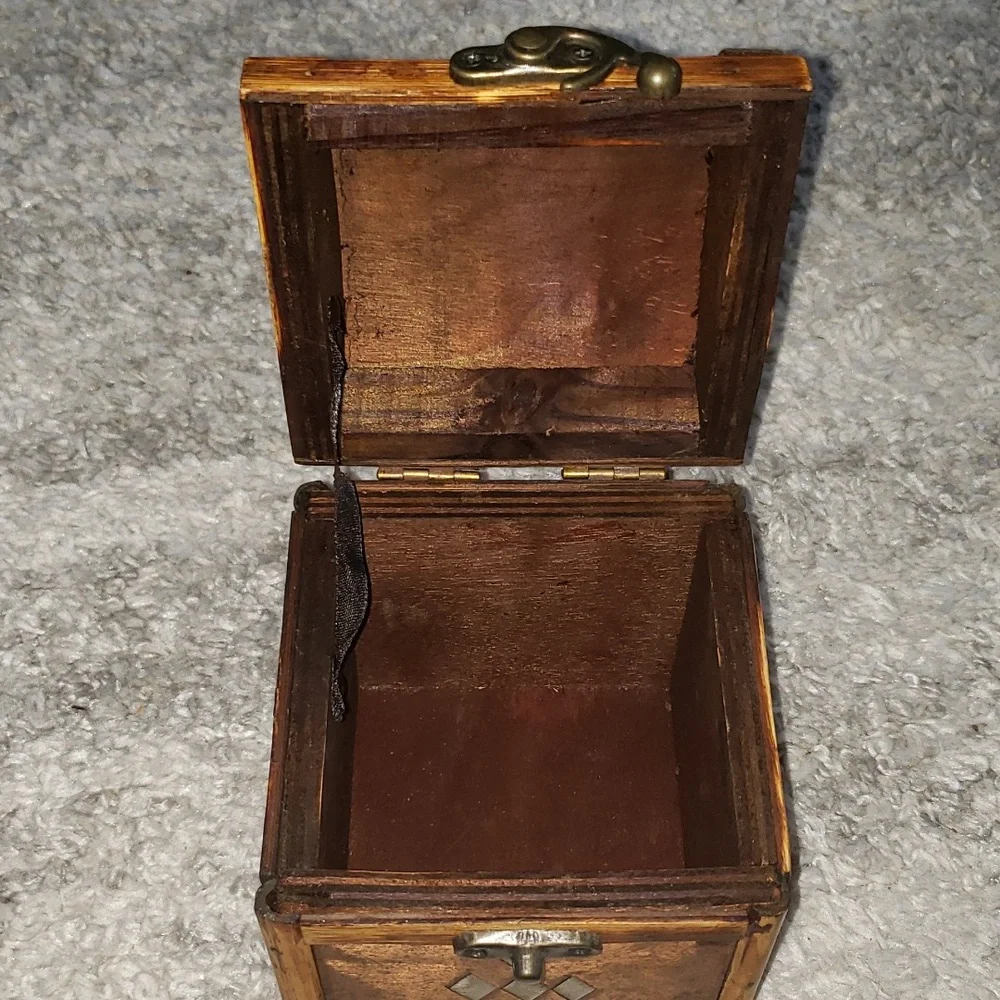 Rustic box - Picture 8 of 13